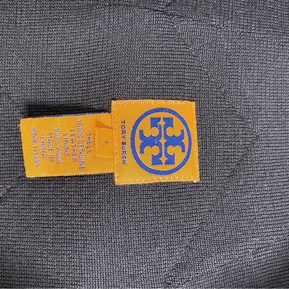 Women's Tan Leather Vest - Picture 12 of 16